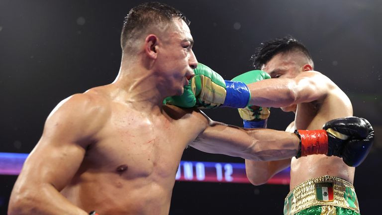 Lopez vs. Gonzalez: vicious battle in Texas