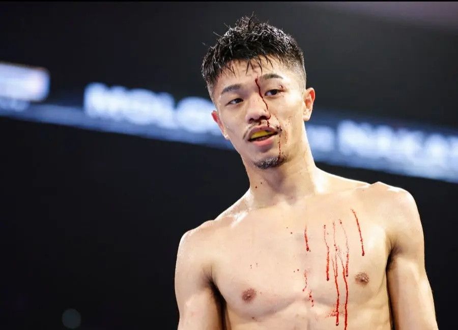 Junto Nakatani vacates belts
