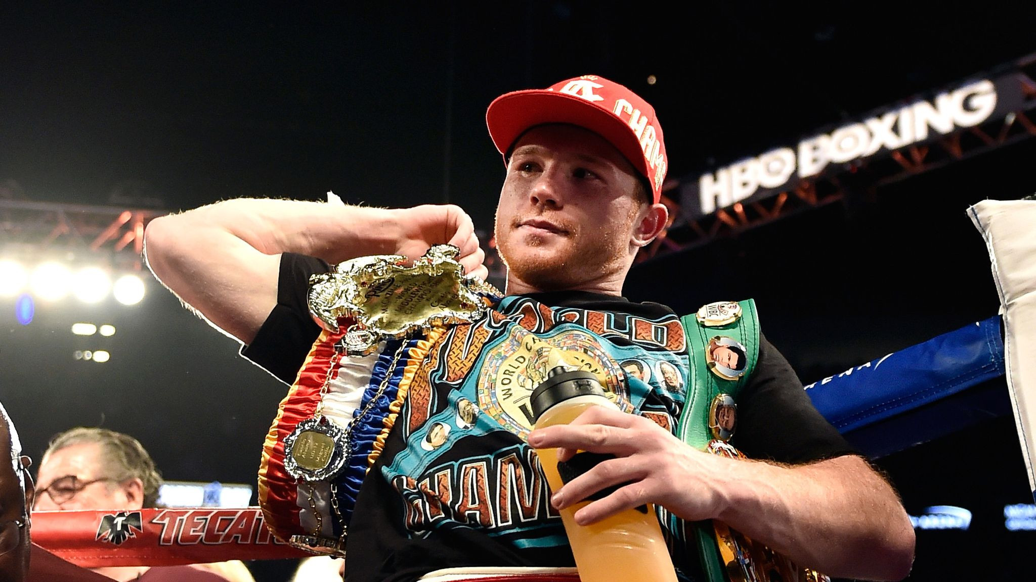 Canelo to be back only in mid-2026